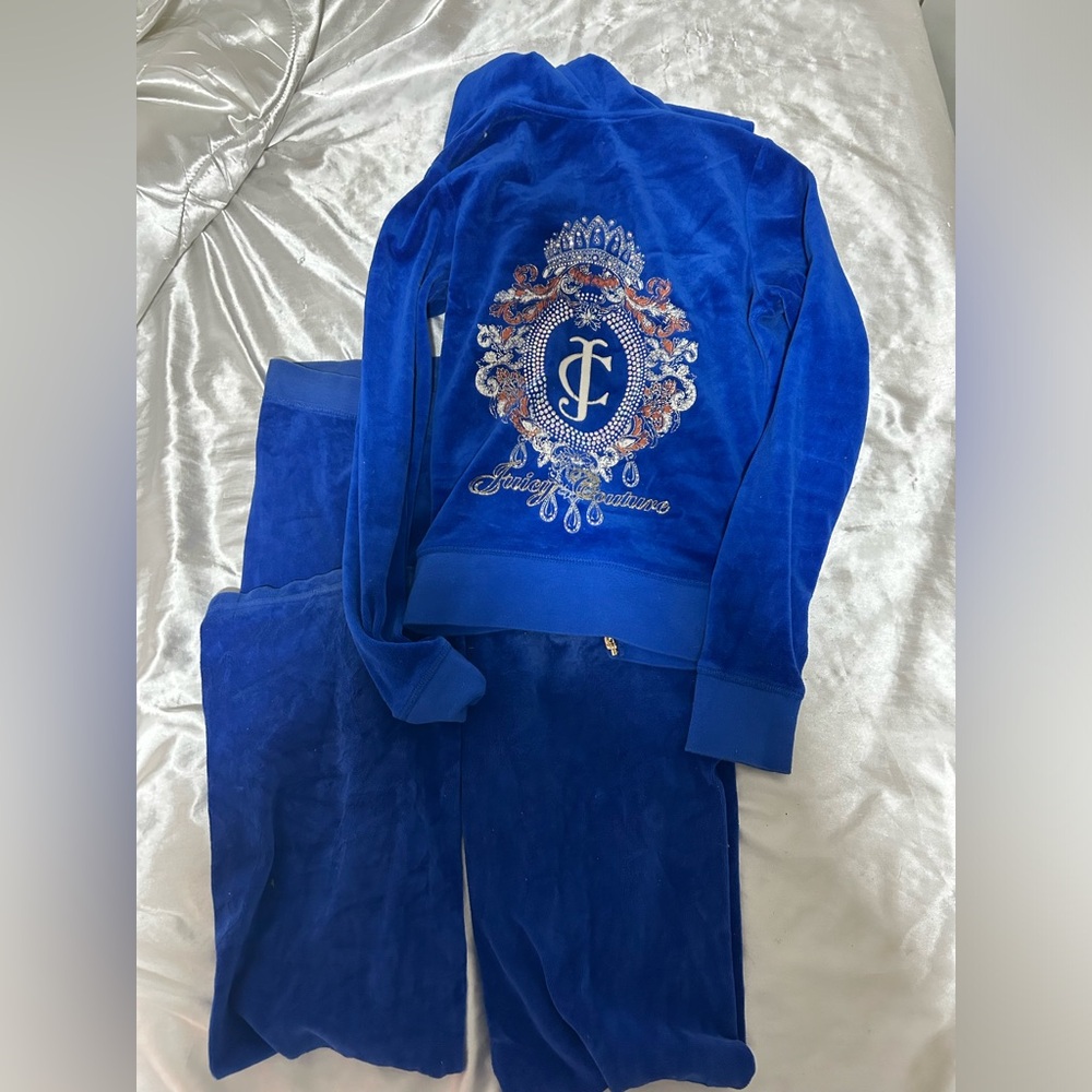 blue juicy coutoure velour set